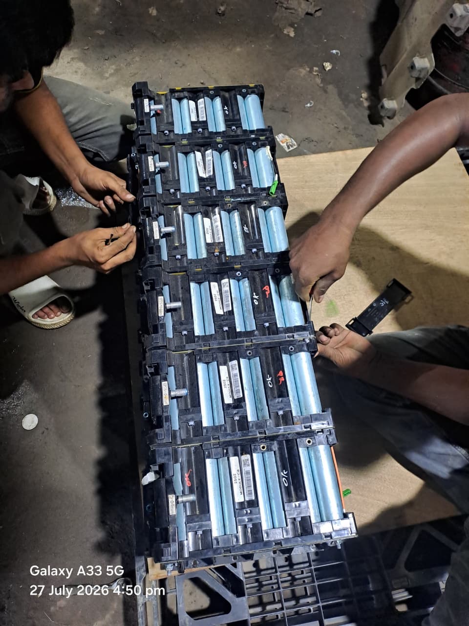 High voltage EV battery diagnosis
